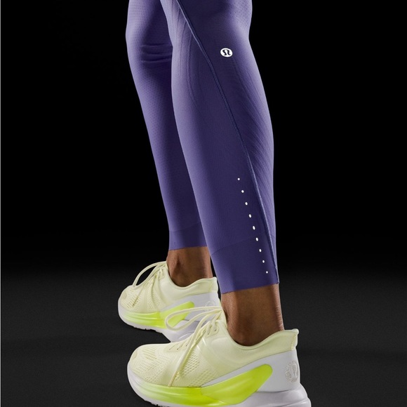NWT lululemon SenseKnit HR Running Tight28" Charged Inidgo MSRP$168 Size 14 - Picture 7 of 9